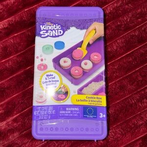 🆕 KINETIC SAND Cookie Box Playset - Purple